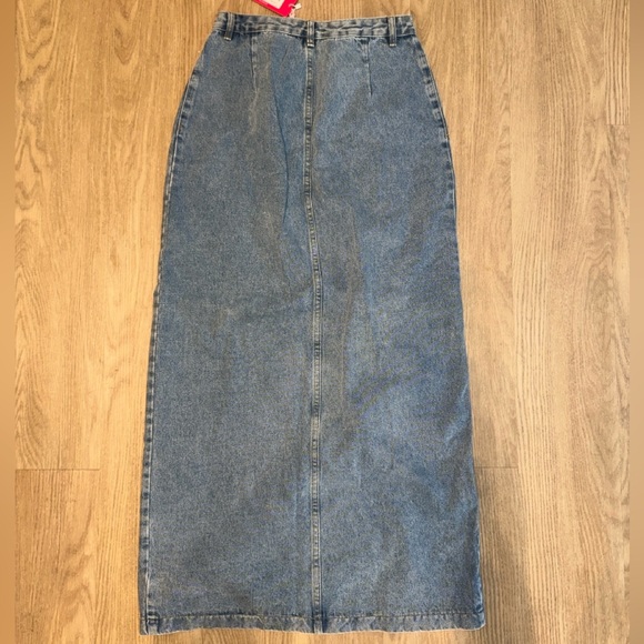 Beginning Boutique Button Side Denim Maxi Skirt - Picture 6 of 7